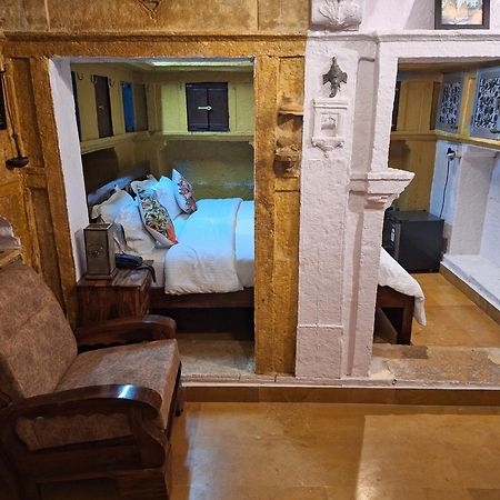 Desert Haveli Guest House ไจซัลเมอร์ ภายนอก รูปภาพ