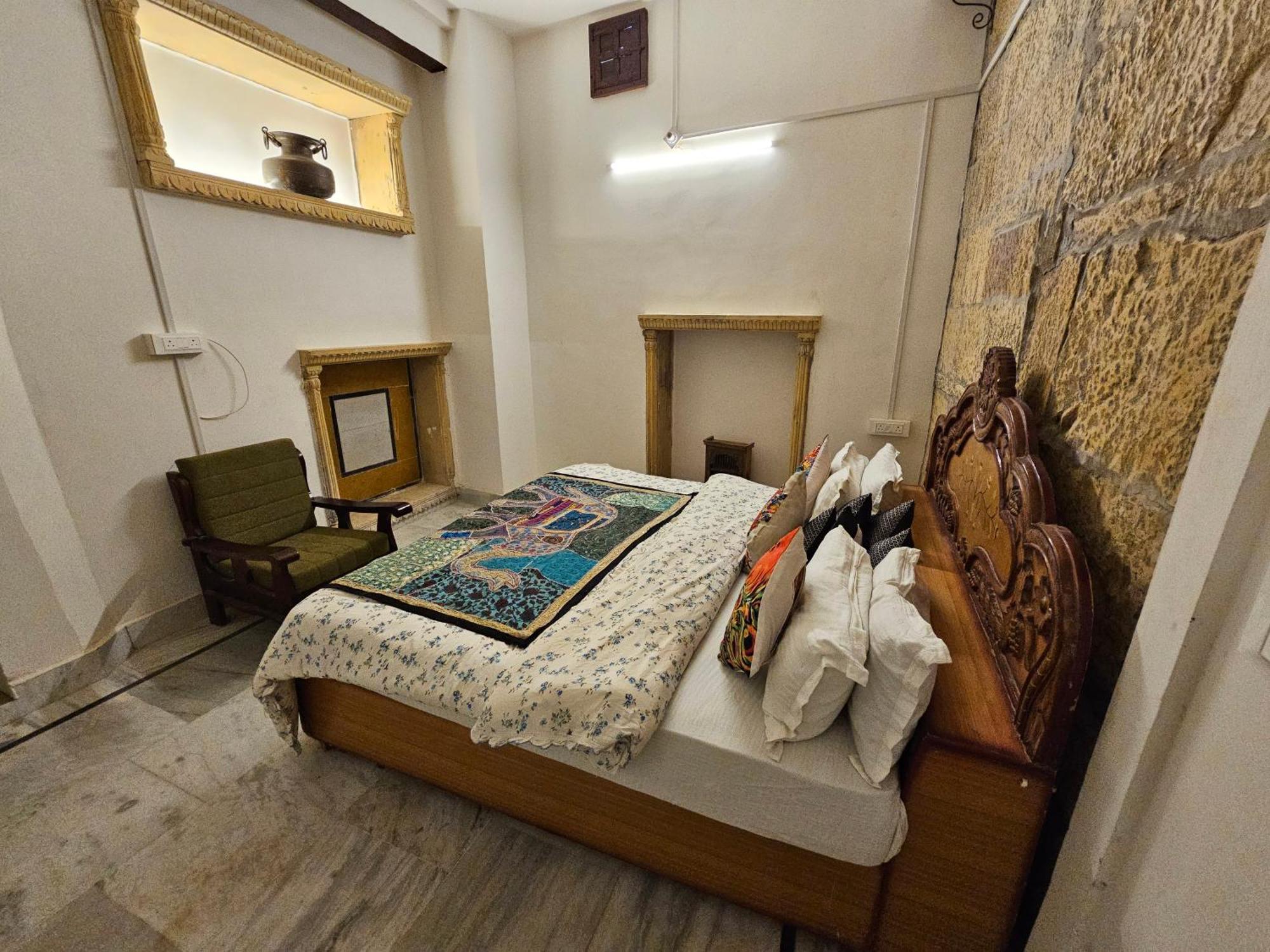 Desert Haveli Guest House ไจซัลเมอร์ ห้อง รูปภาพ
