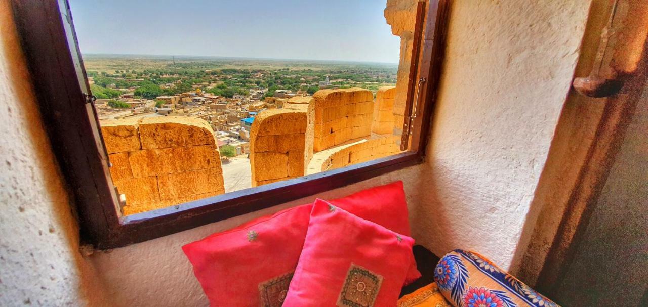 Desert Haveli Guest House ไจซัลเมอร์ ภายนอก รูปภาพ